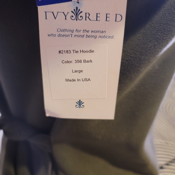 Ivy Reed Charcoal Gray Jacket - Picture 4 of 5